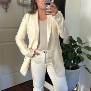 Smythe Cream Wool Shawl Collar Blazer. Size 4